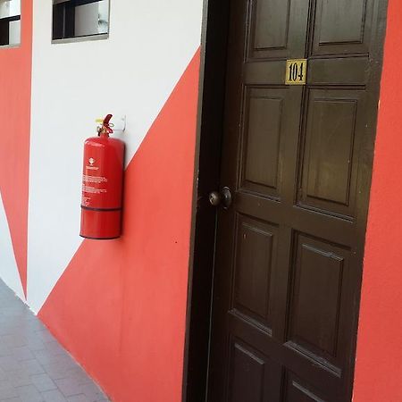 Hji Residensi Hotel Kuah Ngoại thất bức ảnh