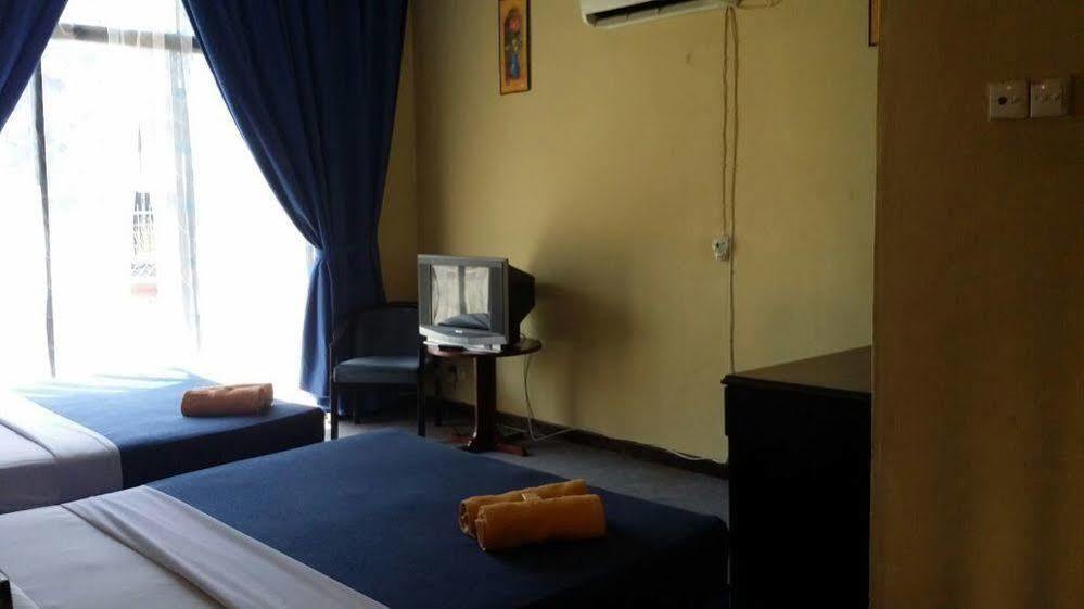 Hji Residensi Hotel Kuah Ngoại thất bức ảnh