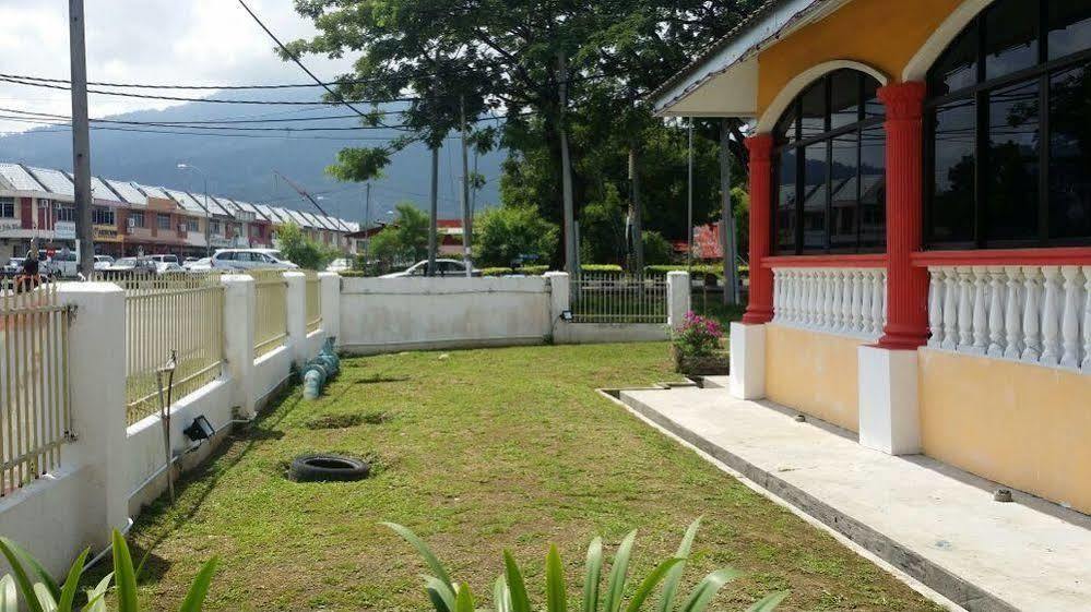 Hji Residensi Hotel Kuah Ngoại thất bức ảnh