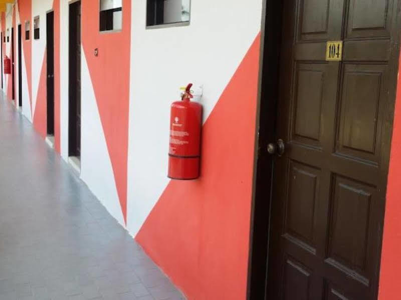 Hji Residensi Hotel Kuah Ngoại thất bức ảnh